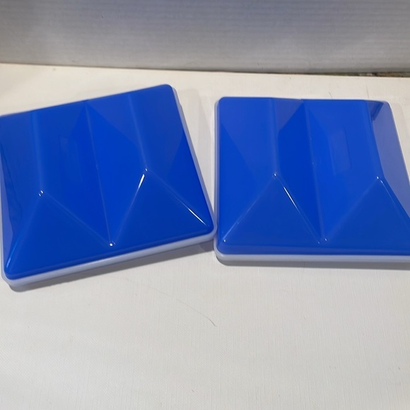 Tupperware serving trays (2 sets) - Picture 4 of 9